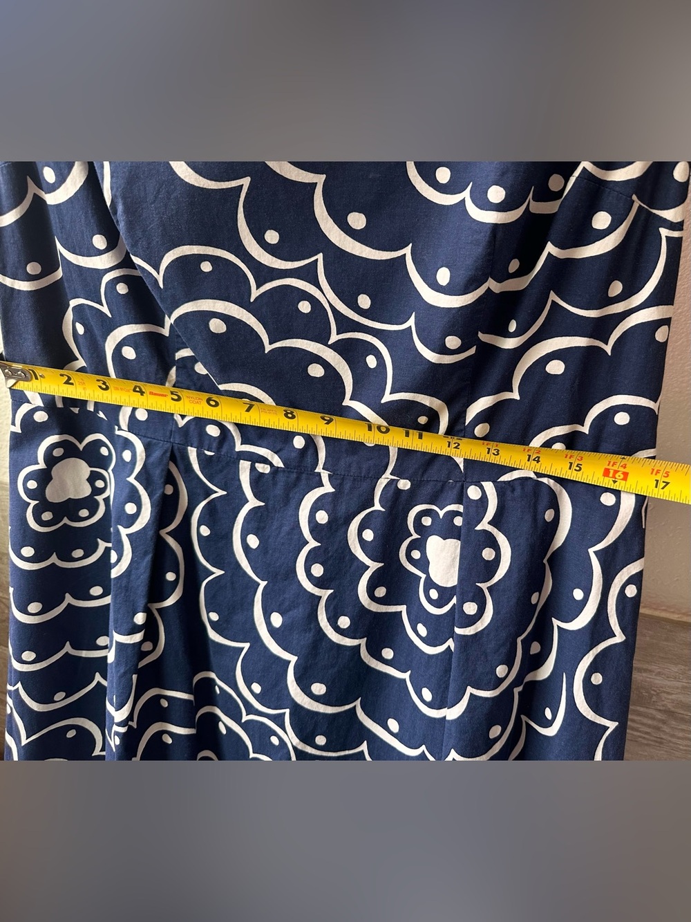 Like New! Boden Navy & White Floral Fit-and-Flare Dress Lined with V-Neck Sz 12 - Picture 8 of 10